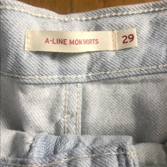 Levi’s Strauss A Line mom shorts 29 Light Blue Women's Denim Shorts - Picture 6 of 10